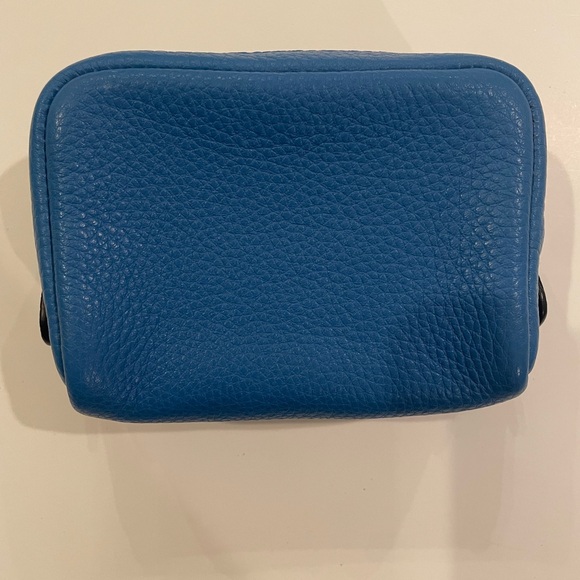 Coach X Peanuts Mini Boxy Cosmetic Case With Snoopy And Friends 6447 - Picture 6 of 13